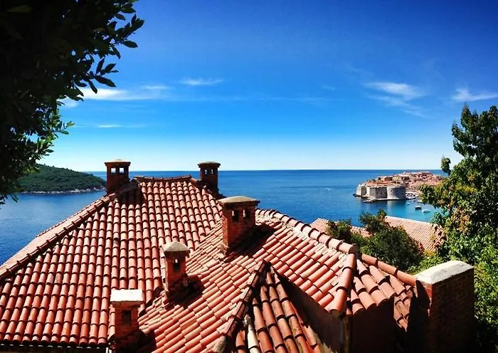 Gostinjska kuća Villa Ragusa 4*