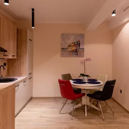Konukevi Villa Ragusa 4*