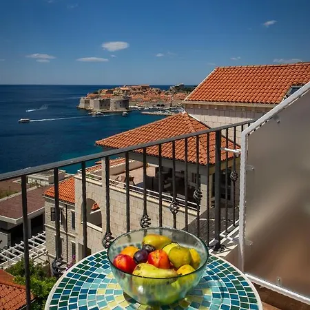 Konukevi Villa Ragusa