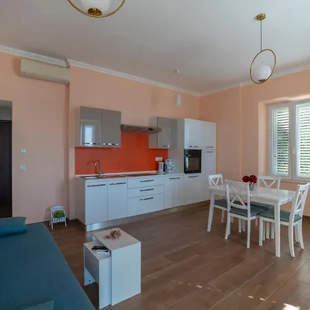 Konukevi Villa Ragusa